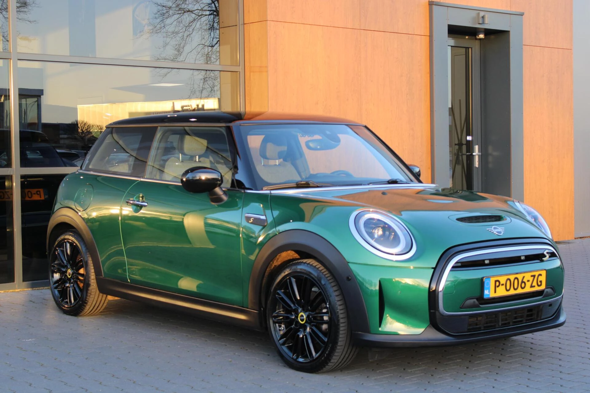 Hoofdafbeelding MINI Electric