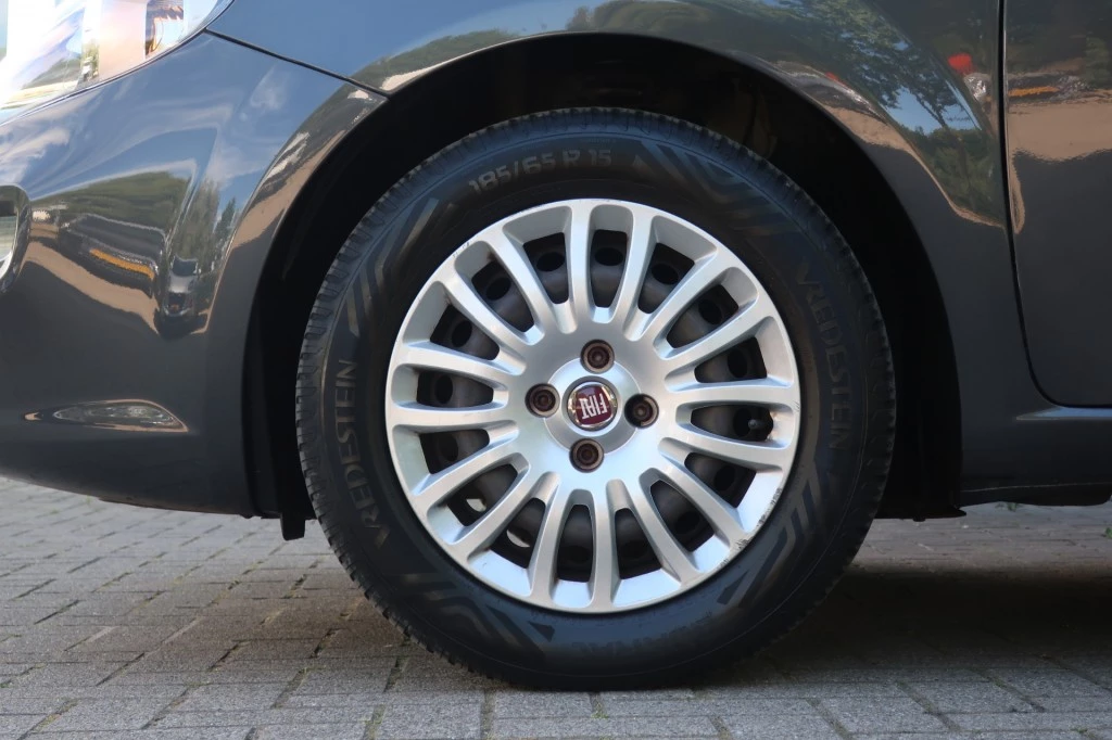 Hoofdafbeelding Fiat Punto