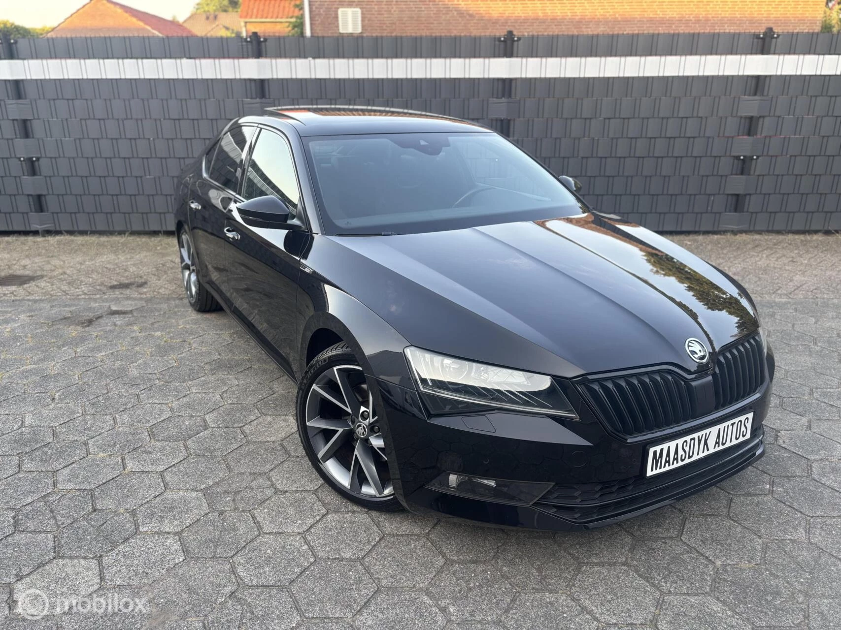 Hoofdafbeelding Škoda Superb