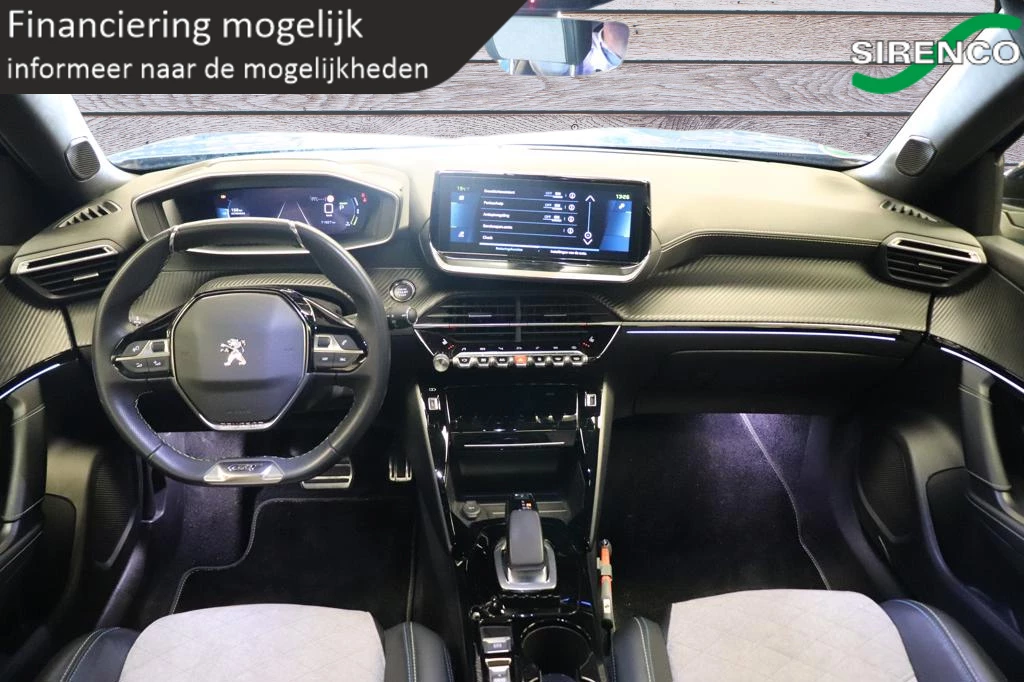 Hoofdafbeelding Peugeot e-2008