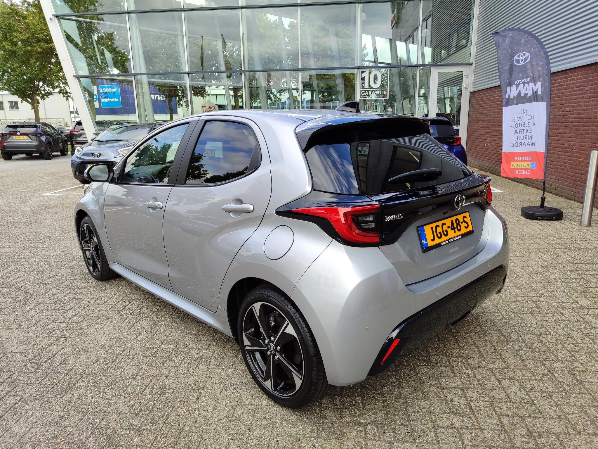 Hoofdafbeelding Toyota Yaris