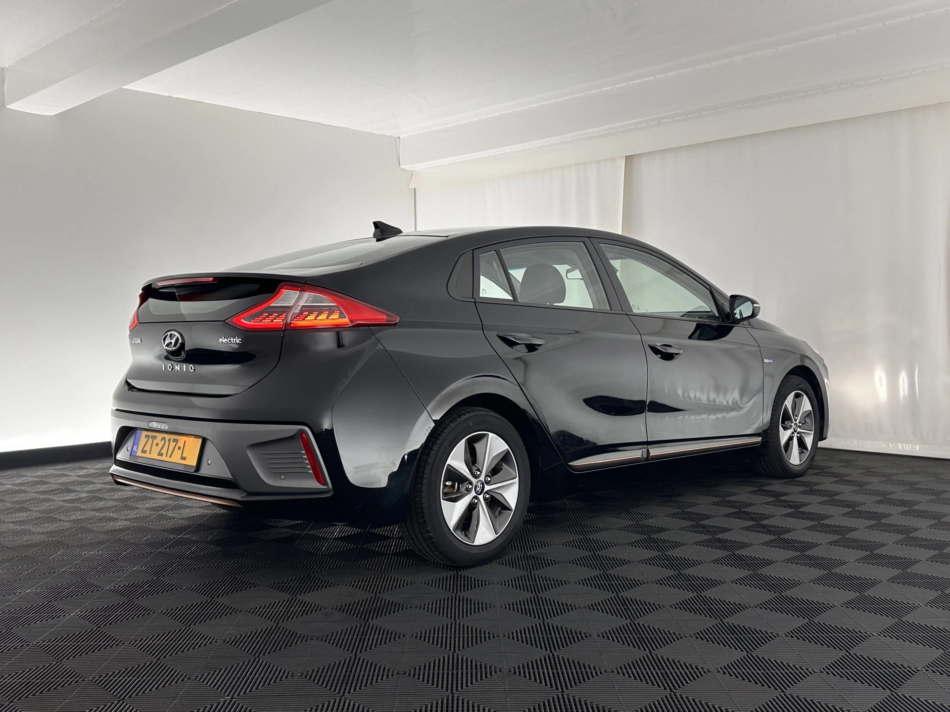 Hoofdafbeelding Hyundai IONIQ