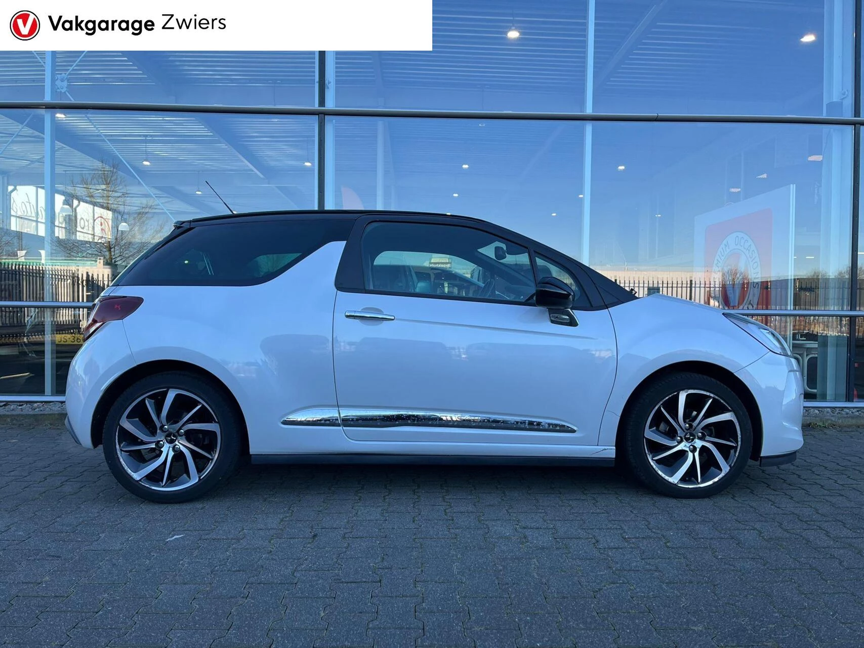 Hoofdafbeelding DS DS 3