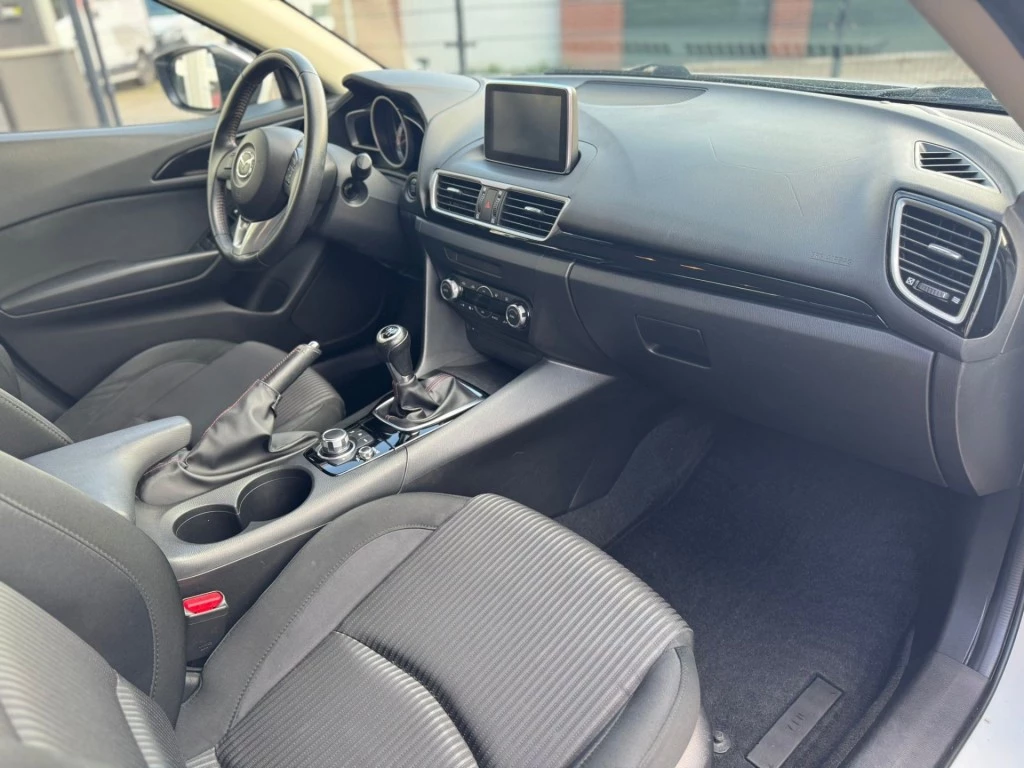 Hoofdafbeelding Mazda 3