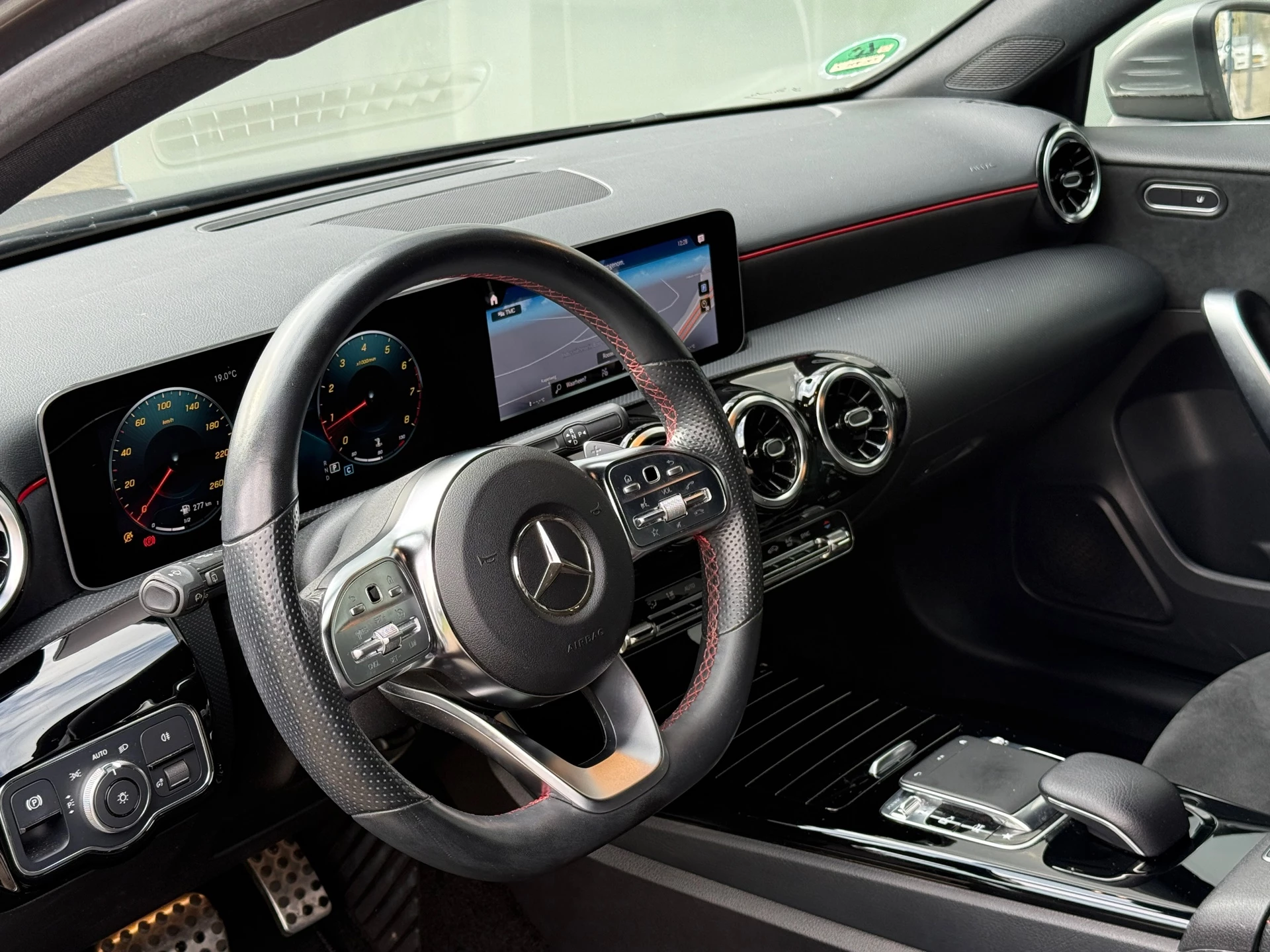 Hoofdafbeelding Mercedes-Benz A-Klasse