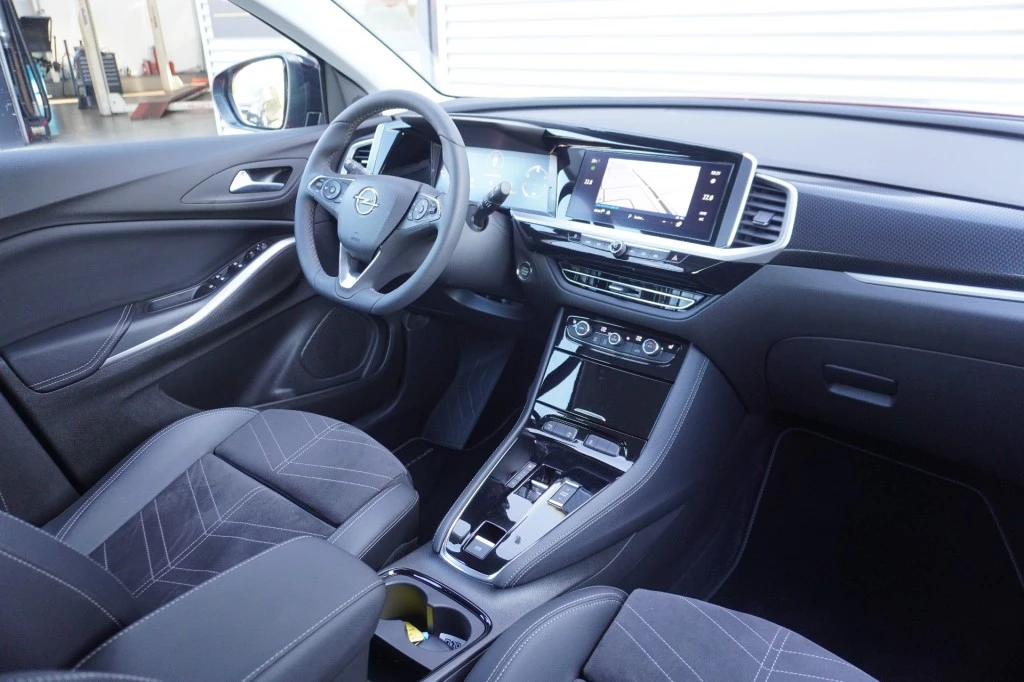Hoofdafbeelding Opel Grandland