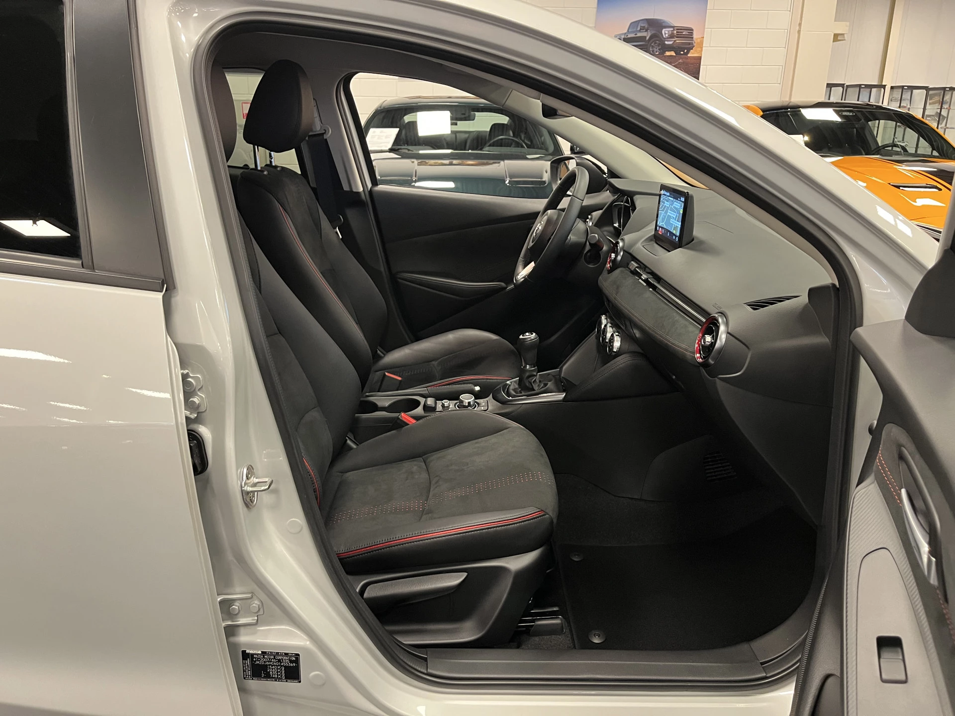 Hoofdafbeelding Mazda 2