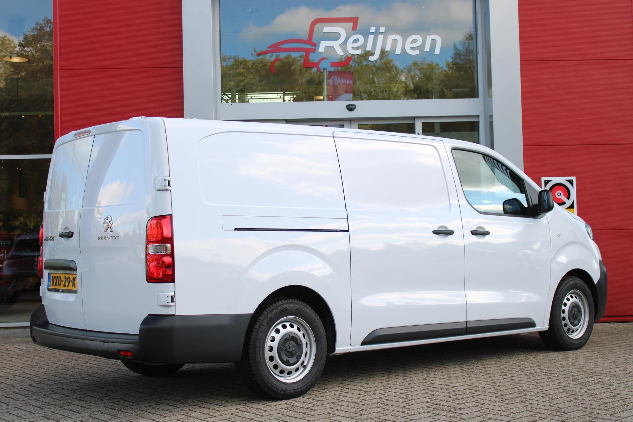 Hoofdafbeelding Peugeot e-Expert