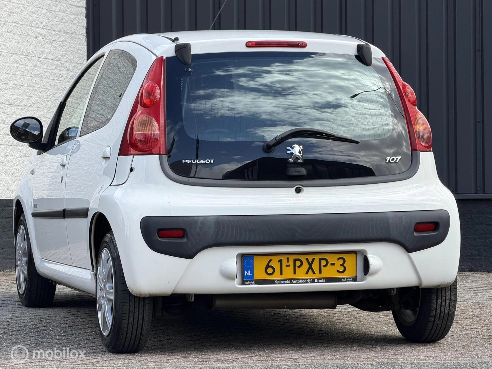 Hoofdafbeelding Peugeot 107