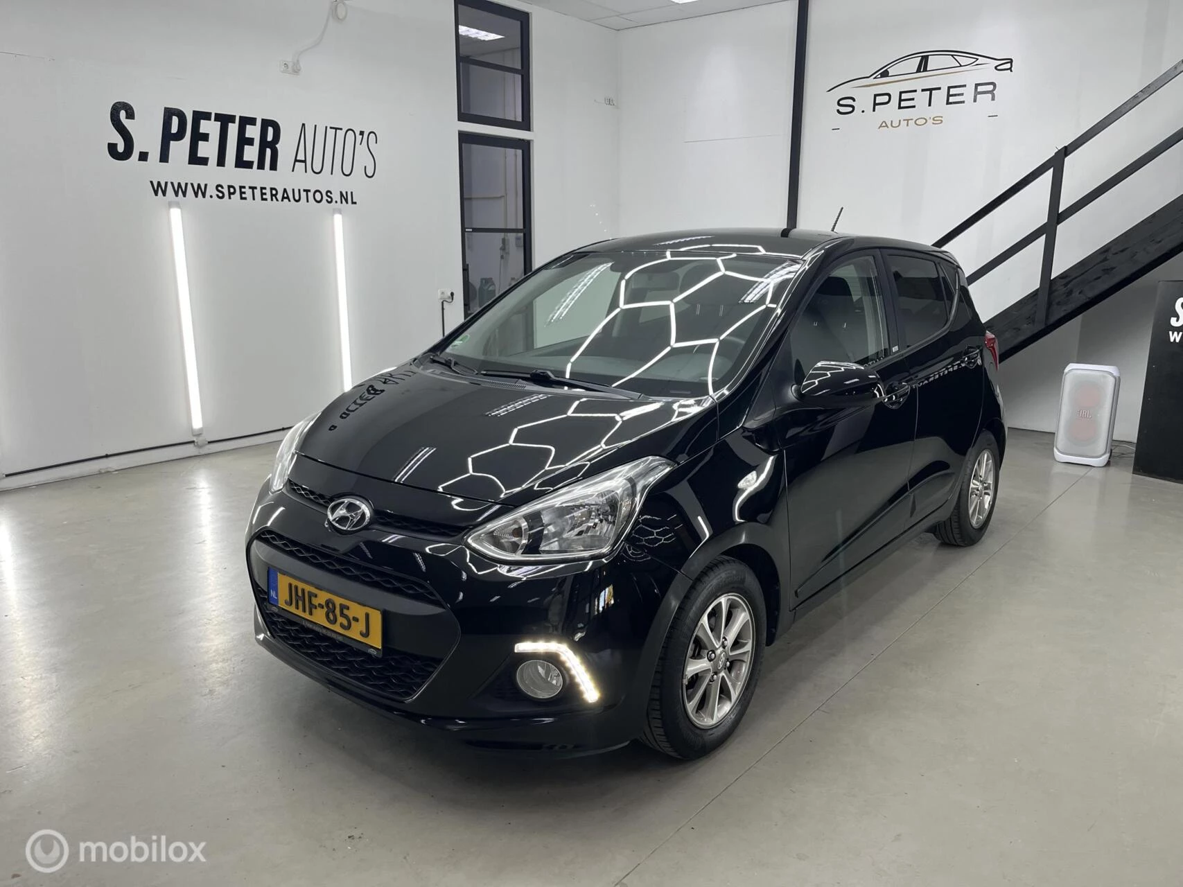 Hoofdafbeelding Hyundai i10