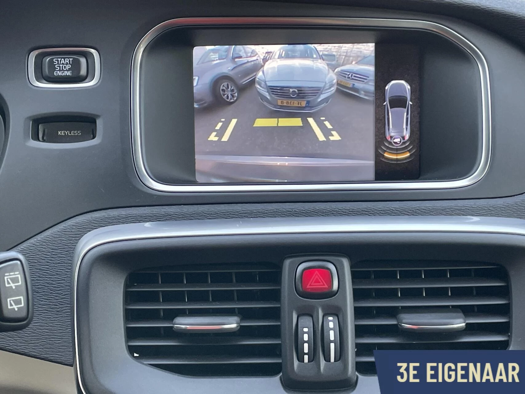 Hoofdafbeelding Volvo V40