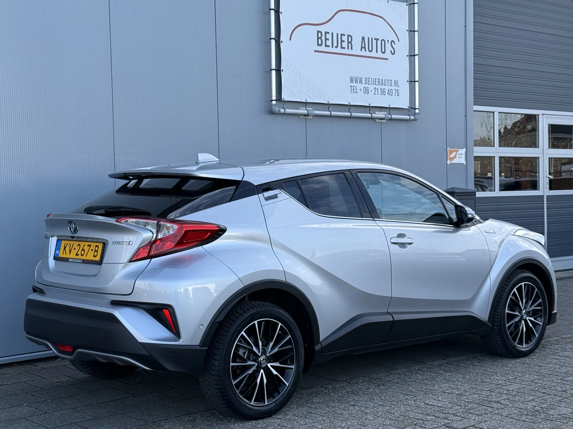 Hoofdafbeelding Toyota C-HR