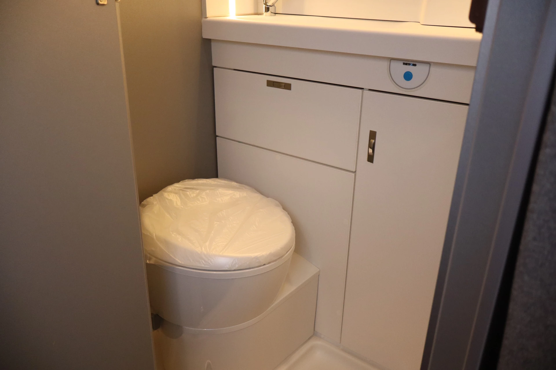 Hoofdafbeelding Weinsberg R46