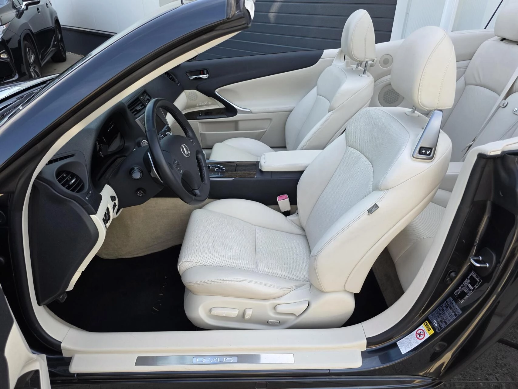 Hoofdafbeelding Lexus IS