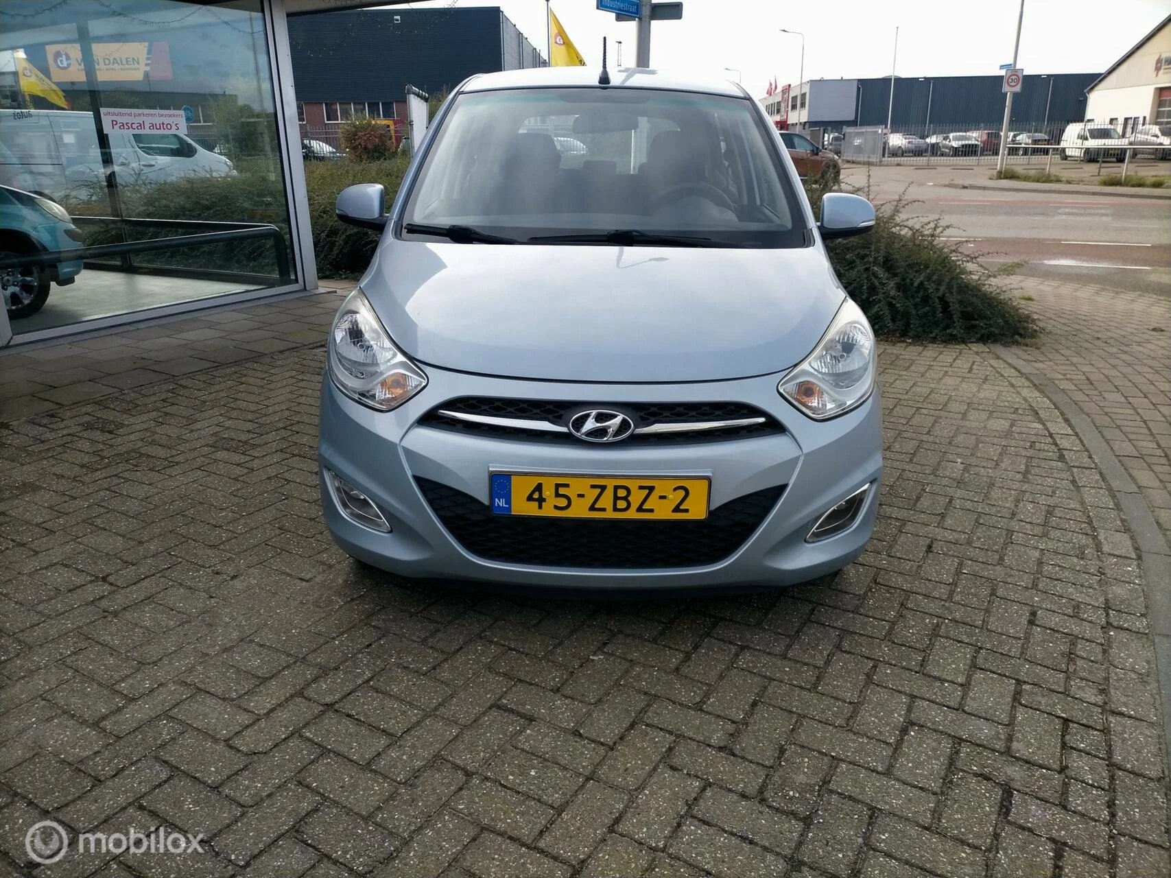 Hoofdafbeelding Hyundai i10