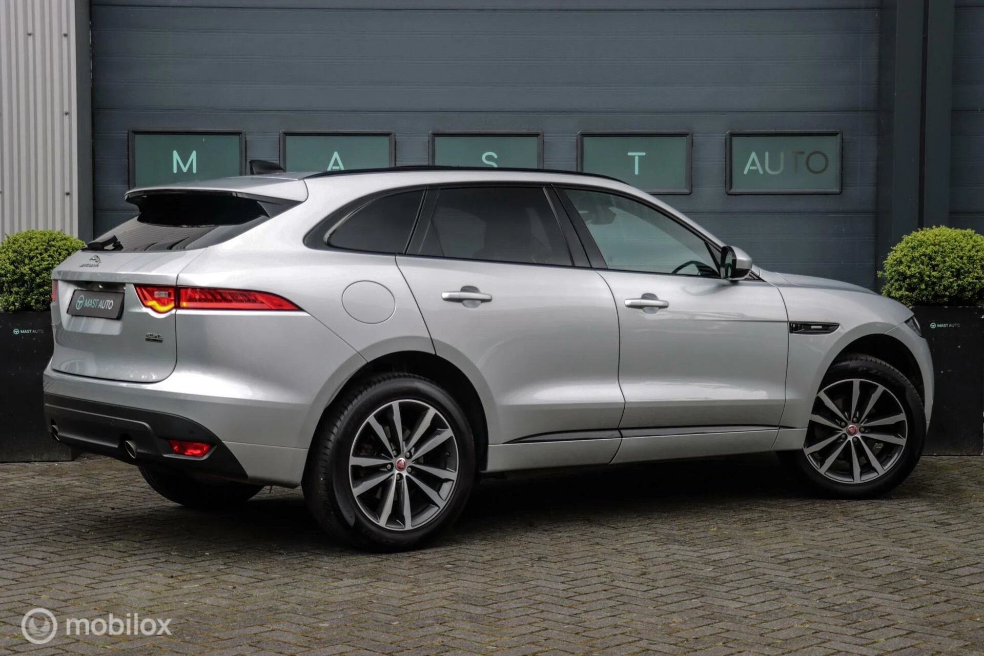 Hoofdafbeelding Jaguar F-PACE