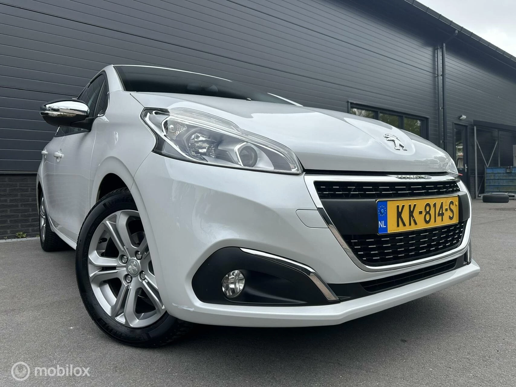 Hoofdafbeelding Peugeot 208