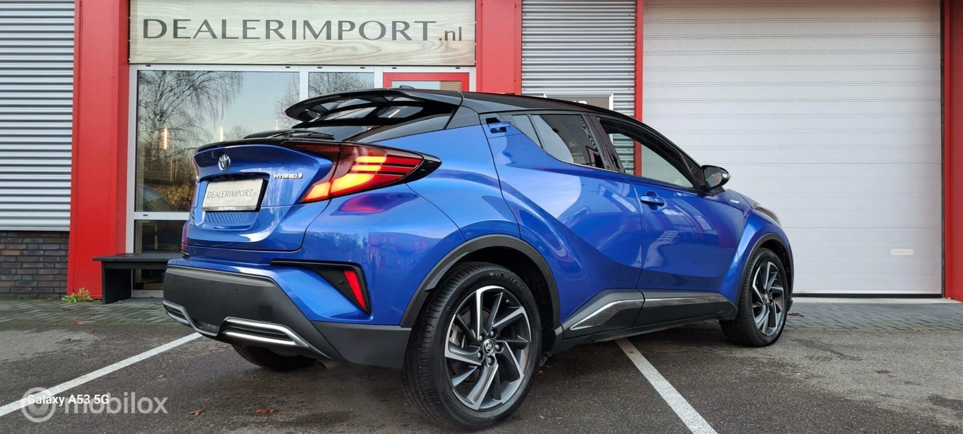 Hoofdafbeelding Toyota C-HR