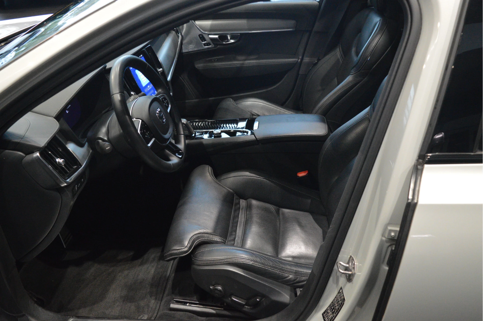 Hoofdafbeelding Volvo V90