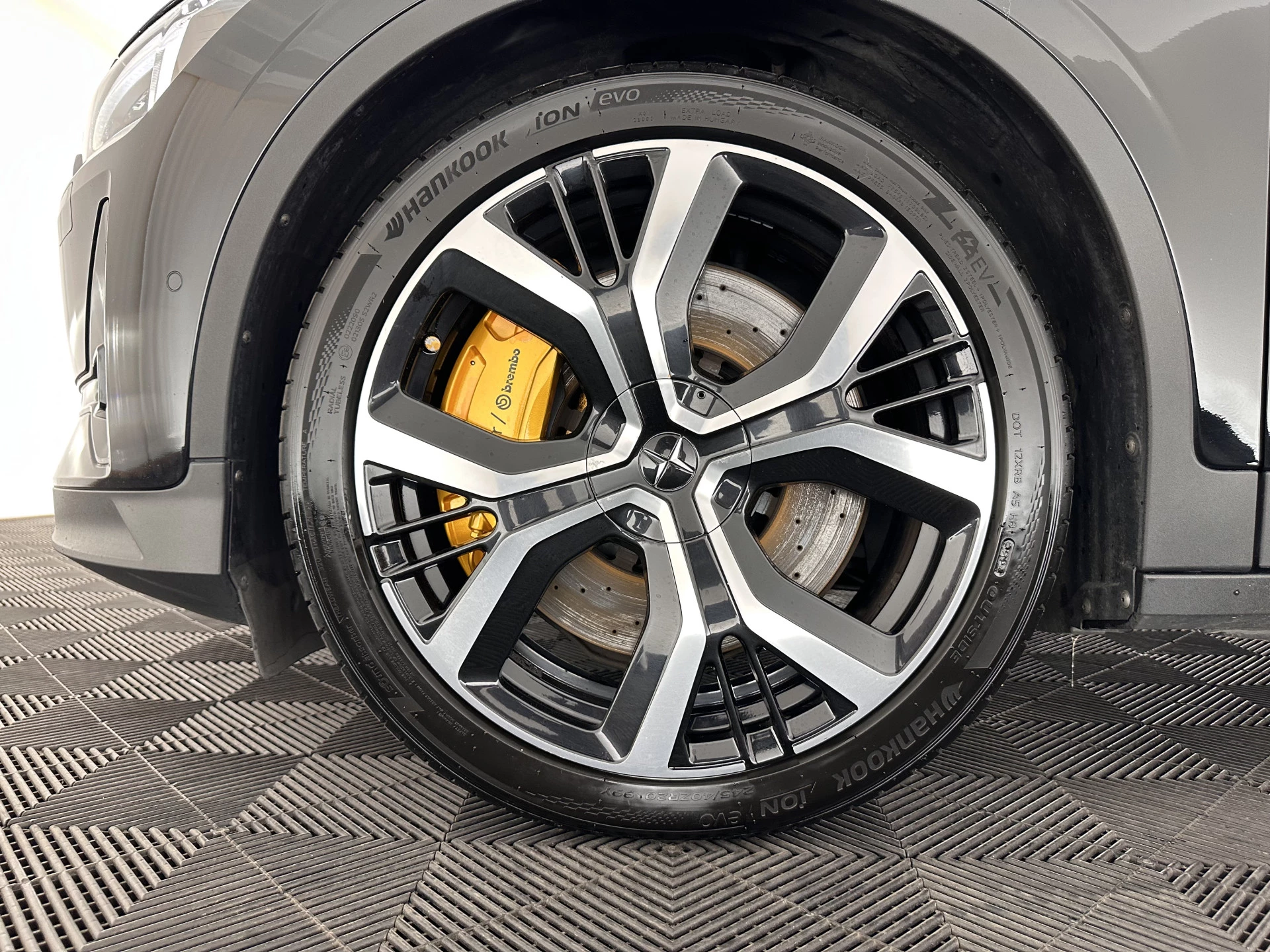 Hoofdafbeelding Polestar 2