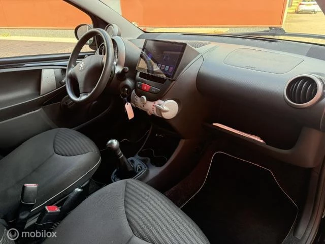 Hoofdafbeelding Peugeot 107