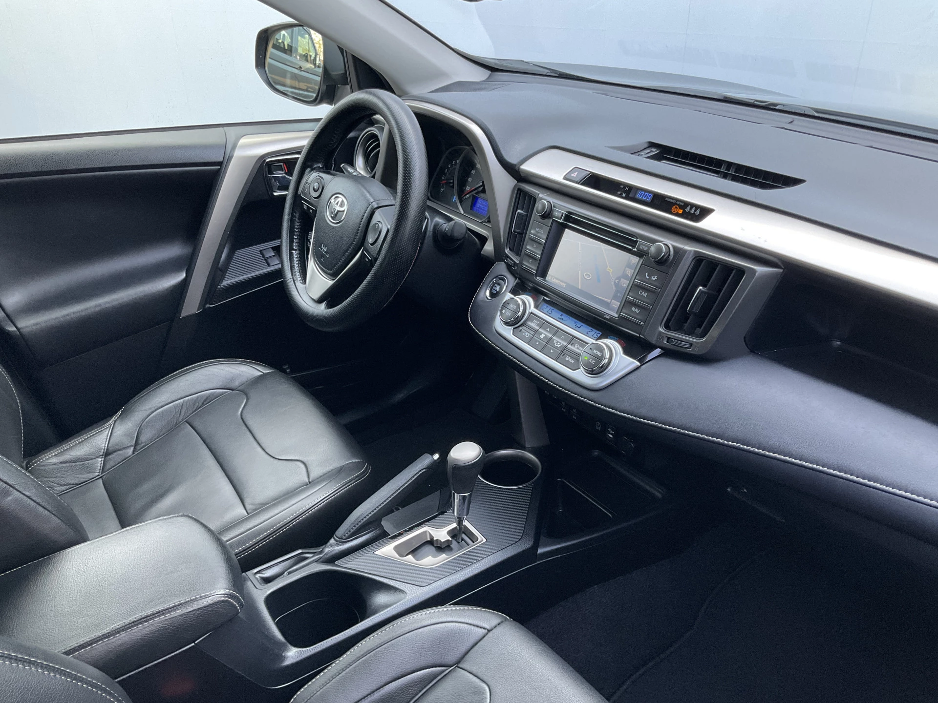 Hoofdafbeelding Toyota RAV4