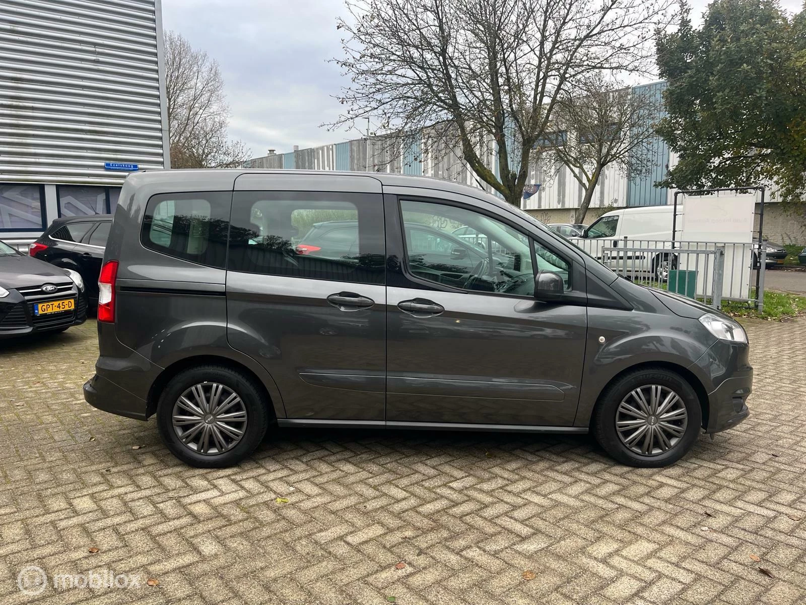 Hoofdafbeelding Ford Tourneo Courier