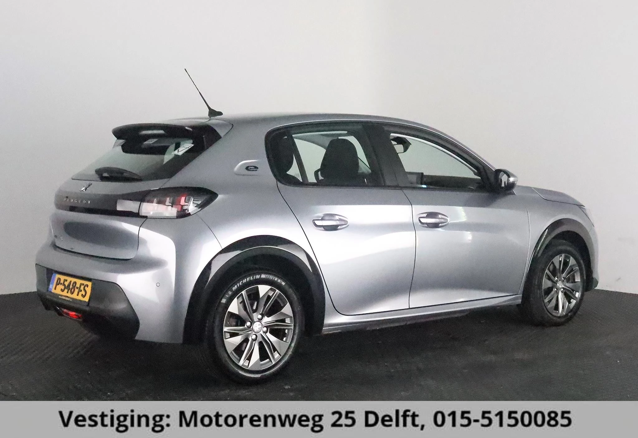 Hoofdafbeelding Peugeot e-208