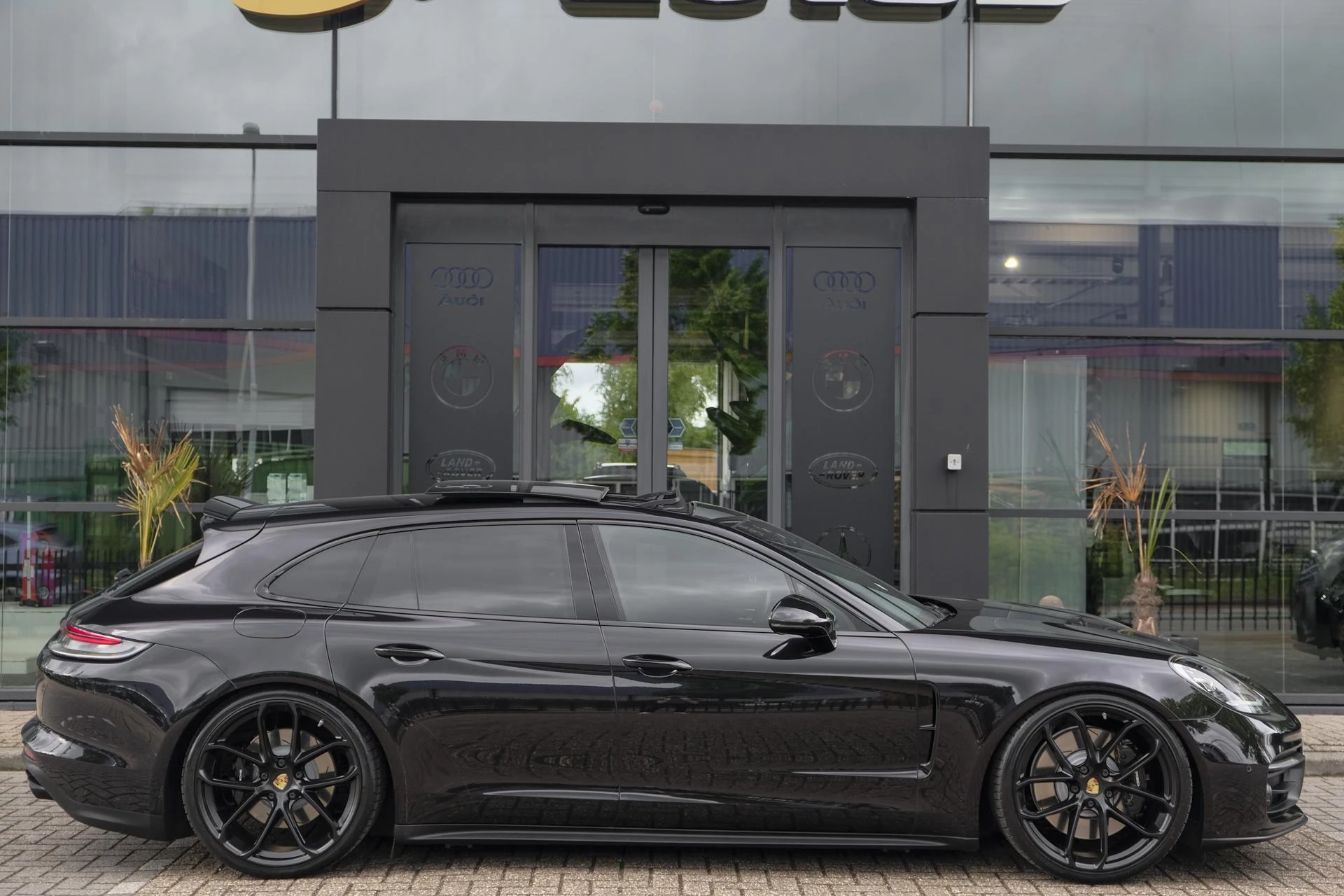 Hoofdafbeelding Porsche Panamera