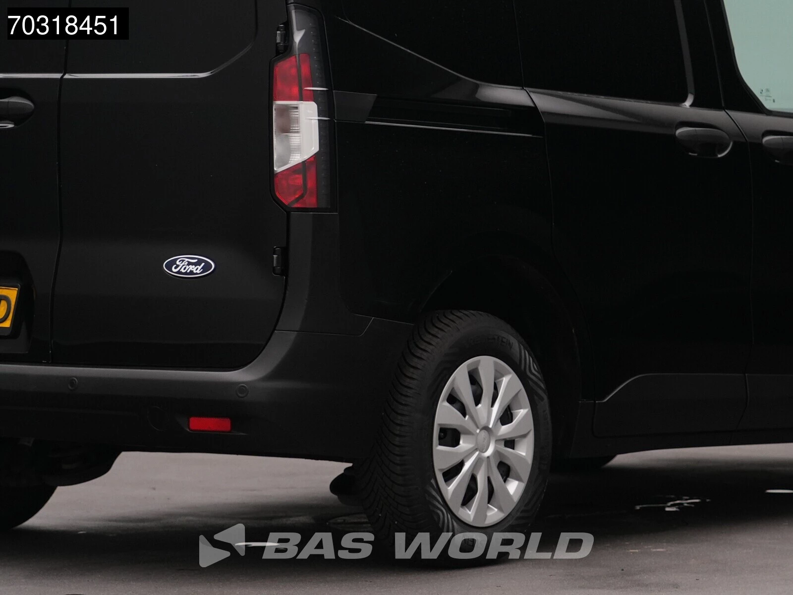 Hoofdafbeelding Ford Transit Courier