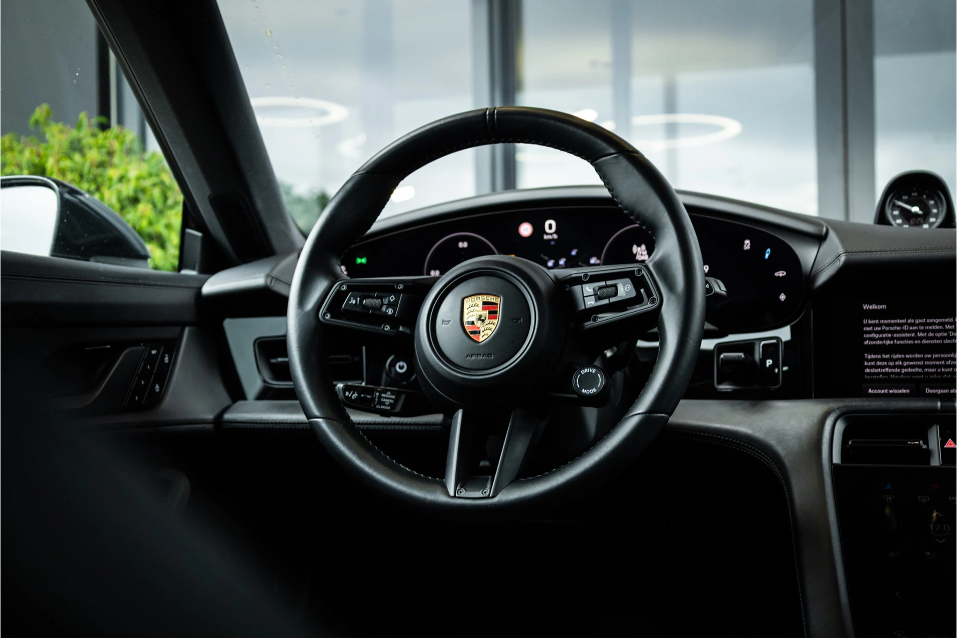 Hoofdafbeelding Porsche Taycan