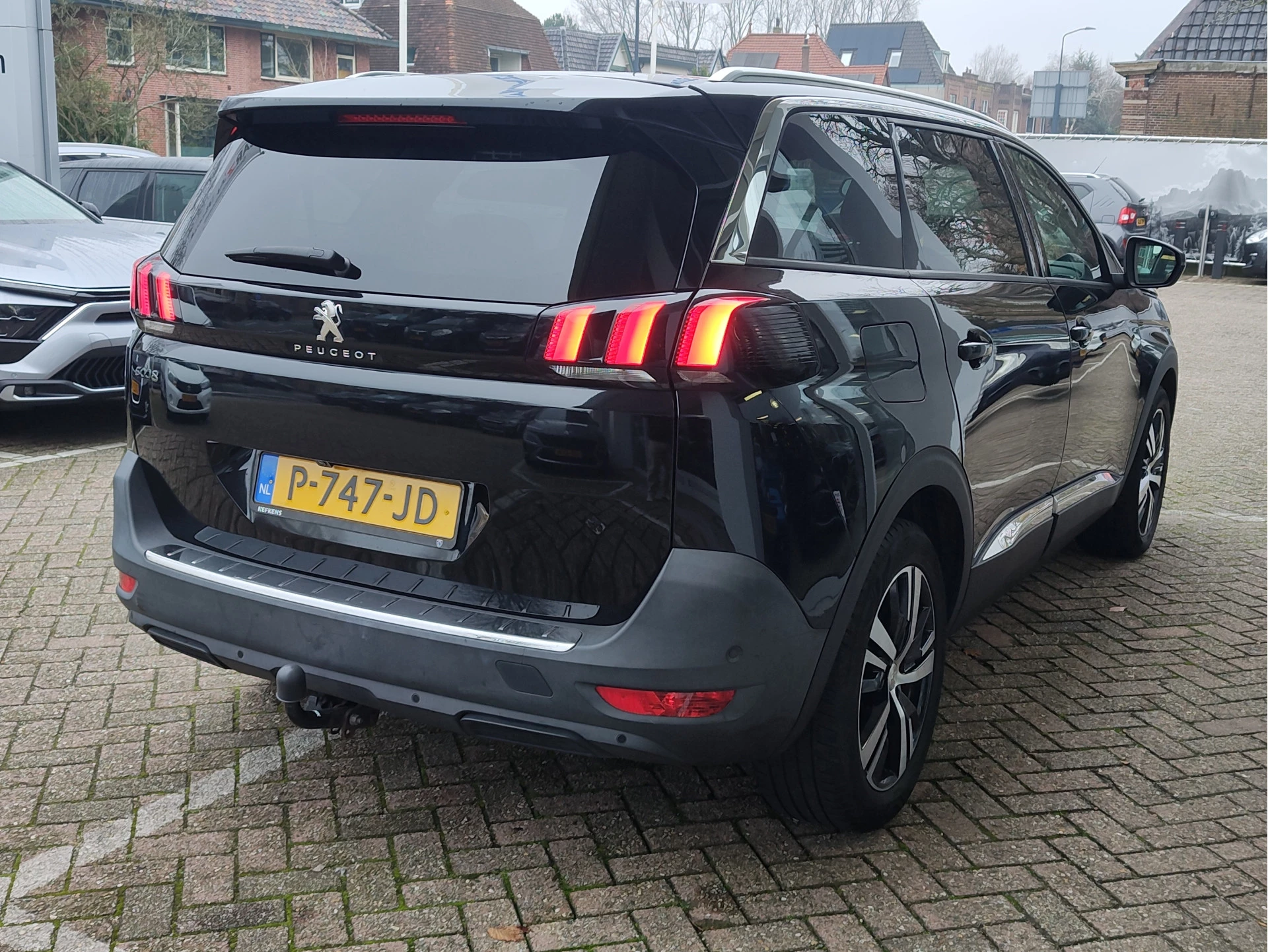 Hoofdafbeelding Peugeot 5008