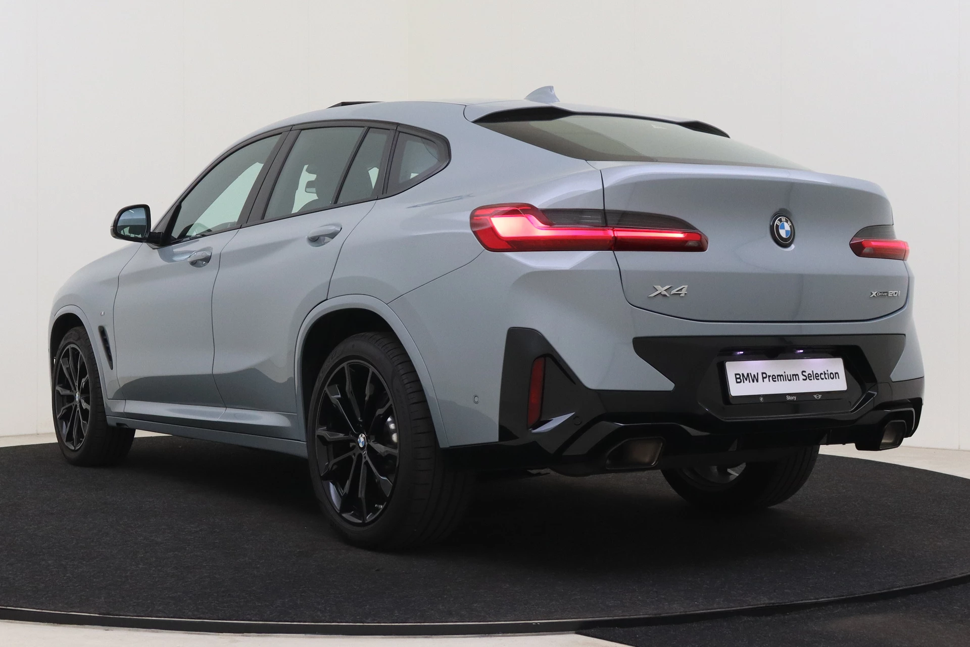 Hoofdafbeelding BMW X4