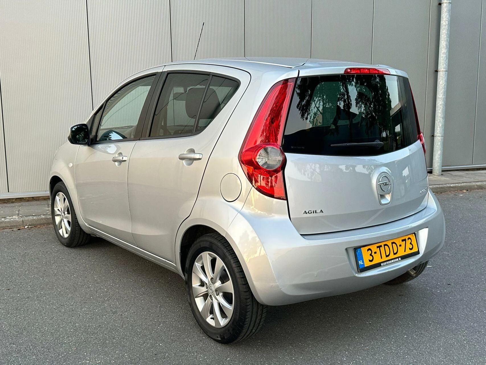 Hoofdafbeelding Opel Agila
