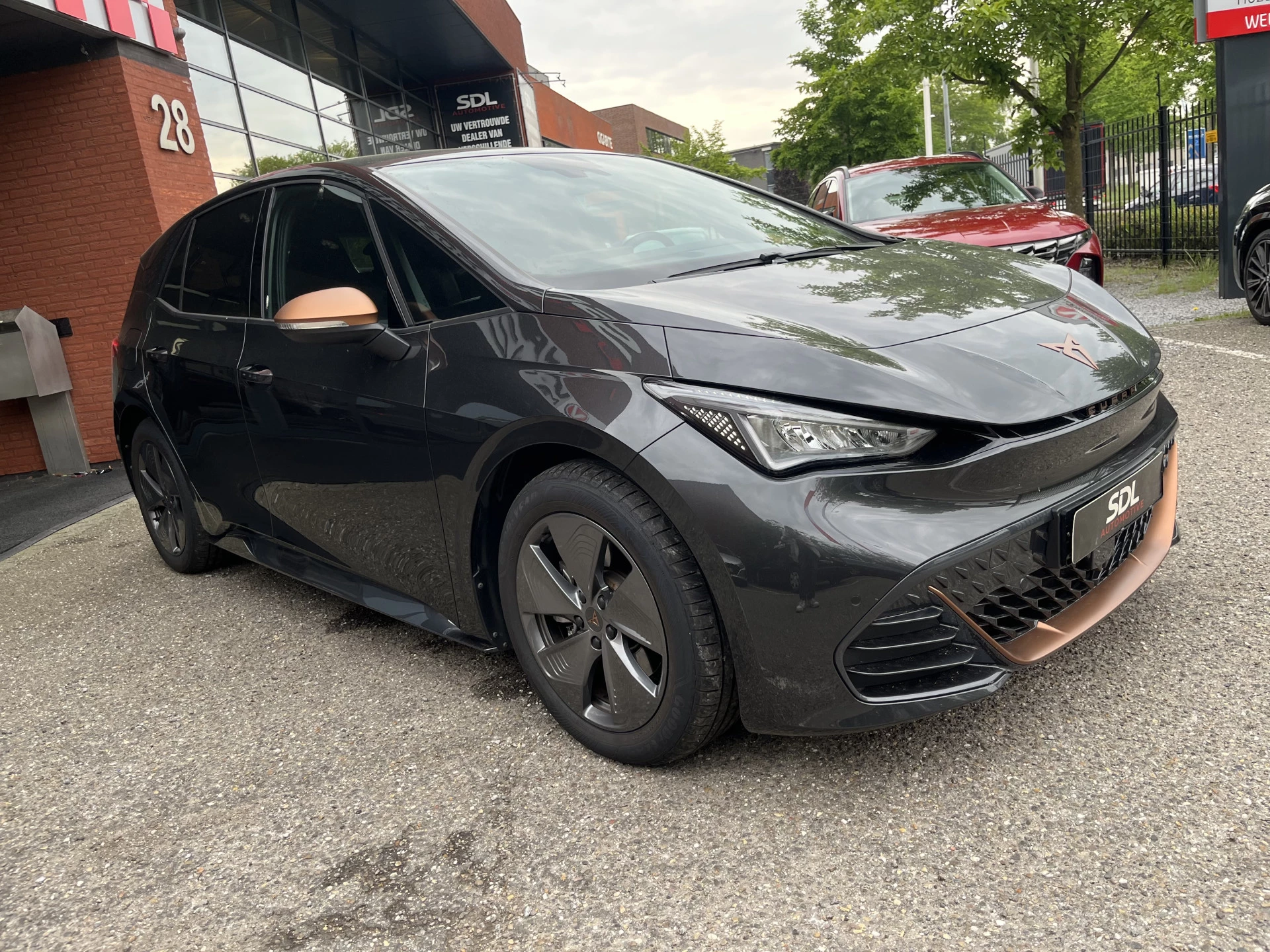 Hoofdafbeelding CUPRA Born