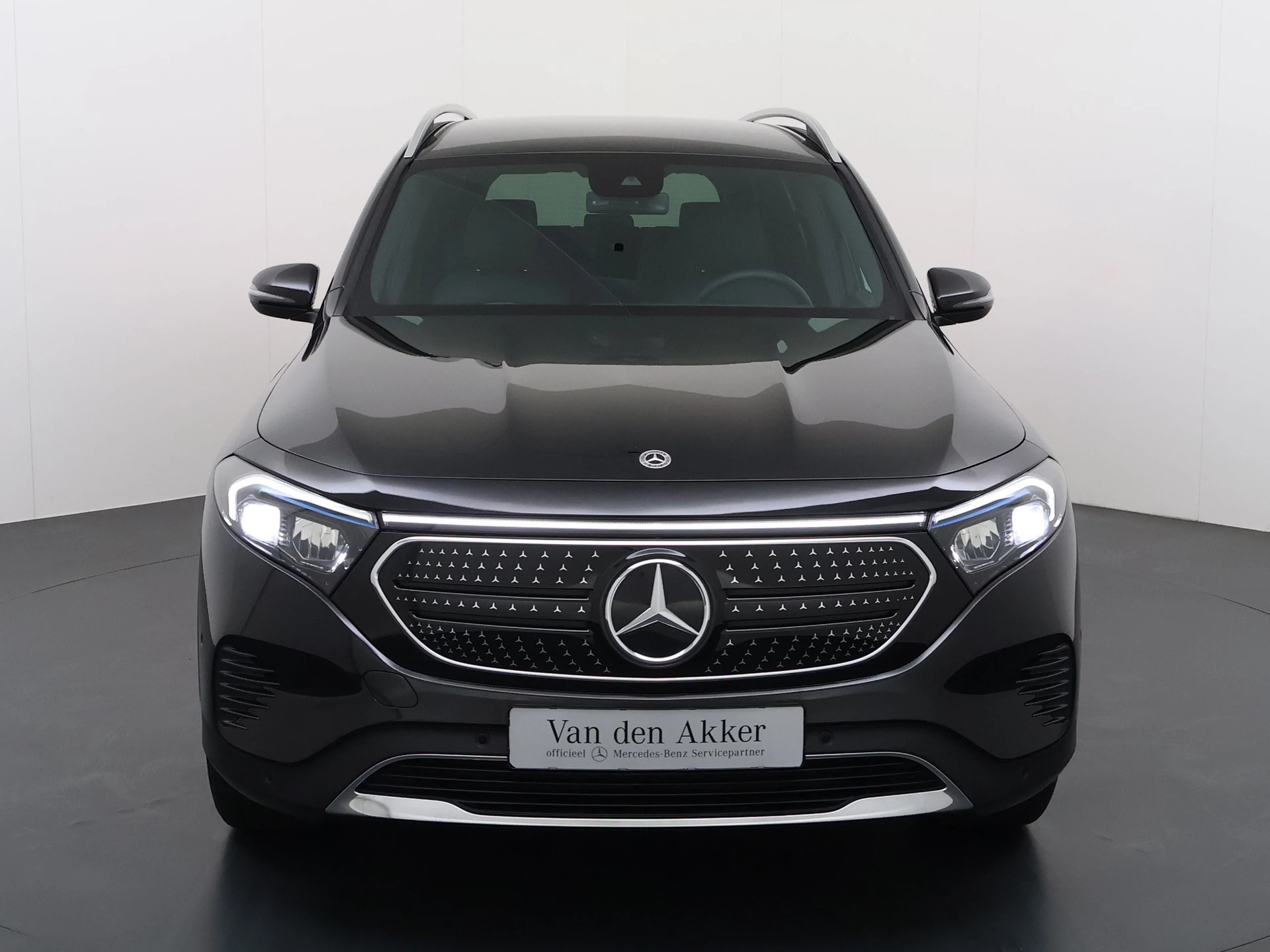 Hoofdafbeelding Mercedes-Benz EQB