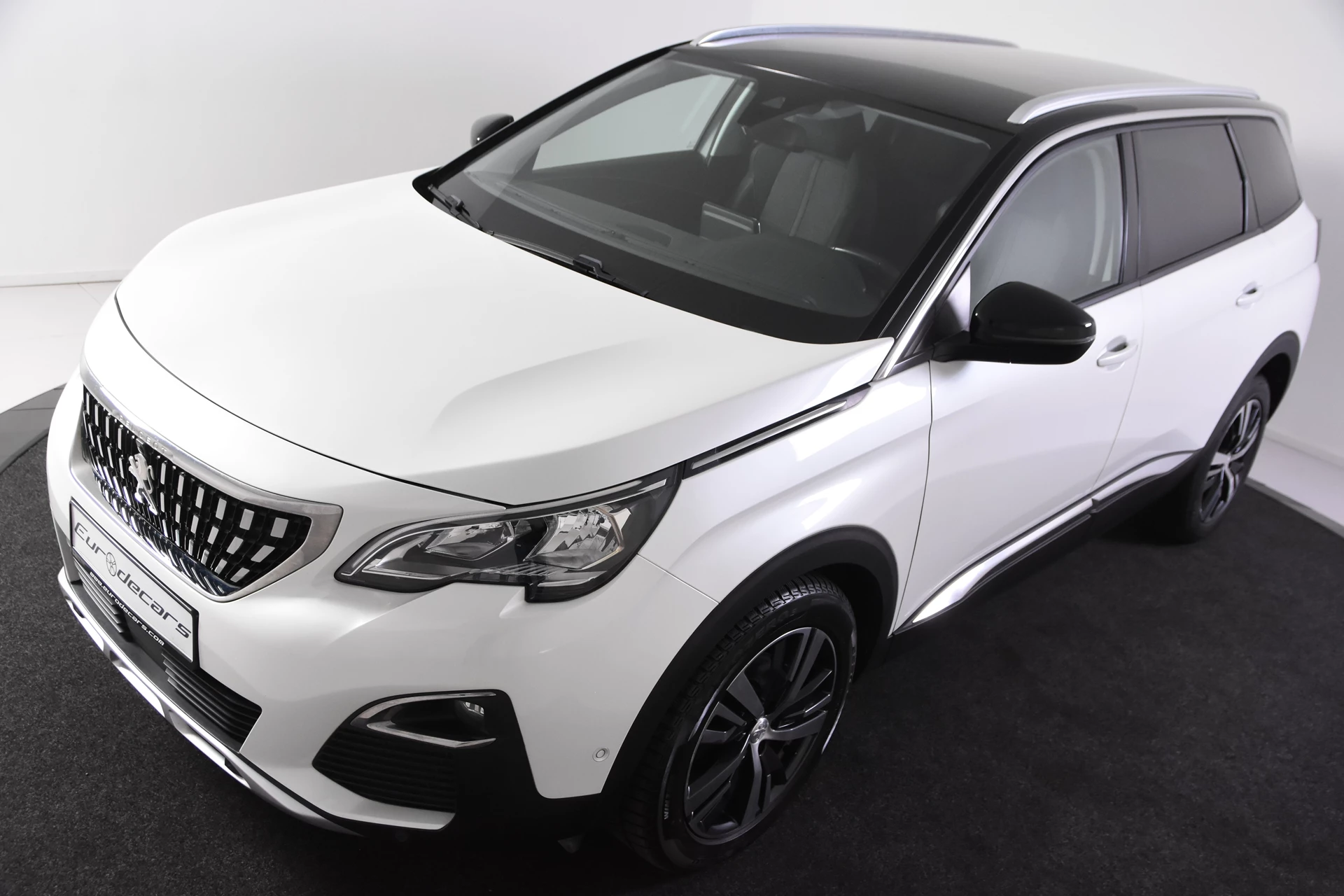 Hoofdafbeelding Peugeot 5008