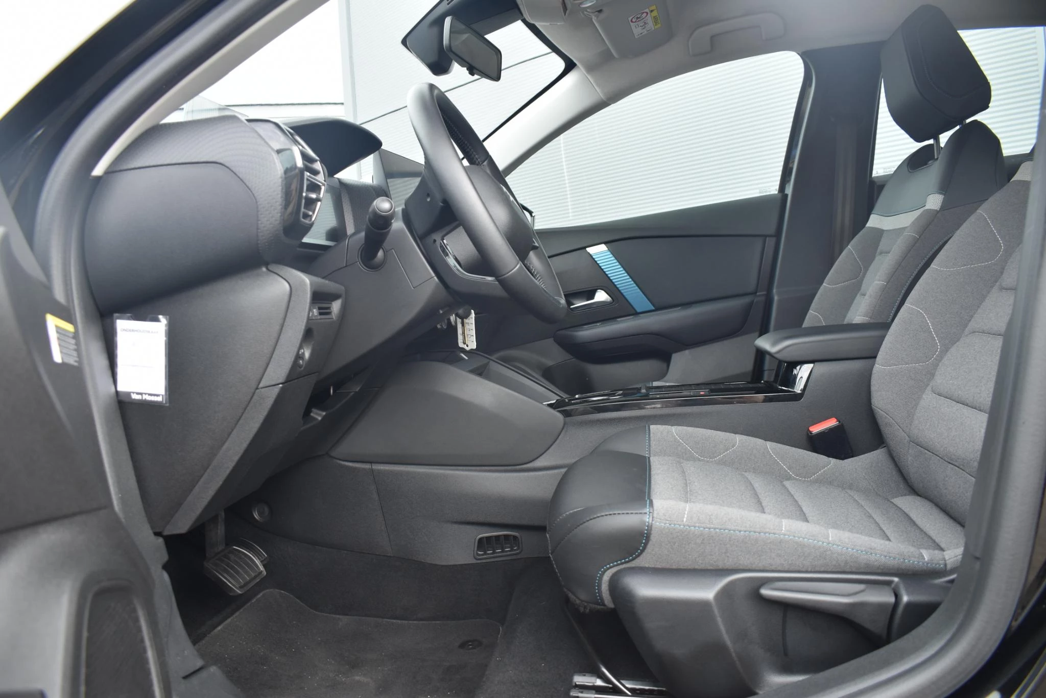 Hoofdafbeelding Citroën ë-C4