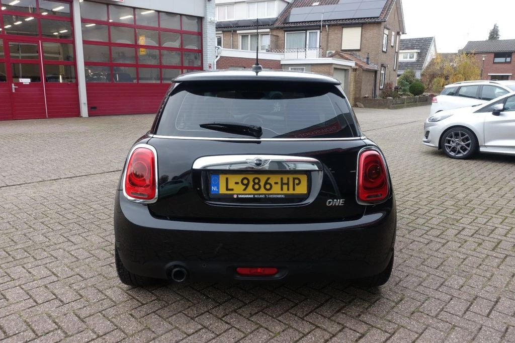 Hoofdafbeelding MINI One