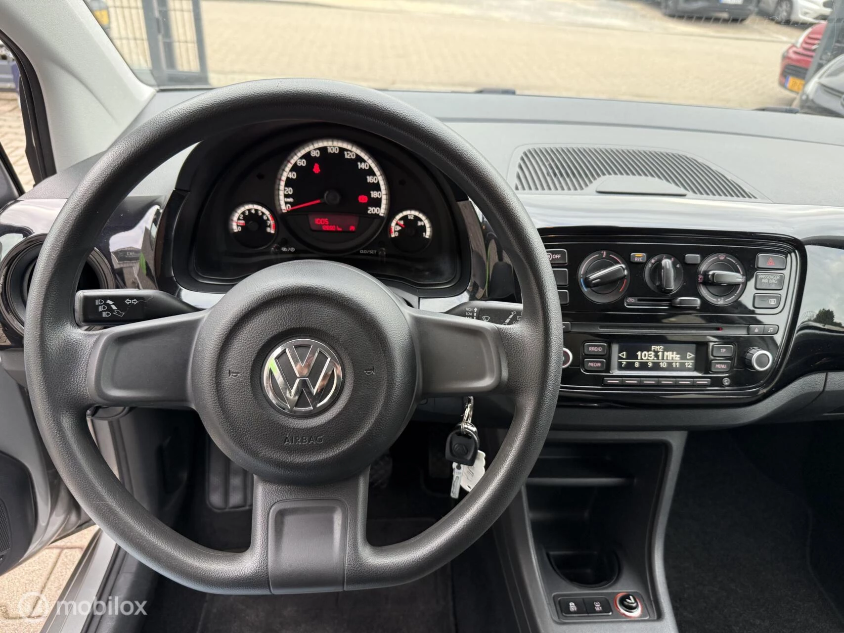 Hoofdafbeelding Volkswagen up!