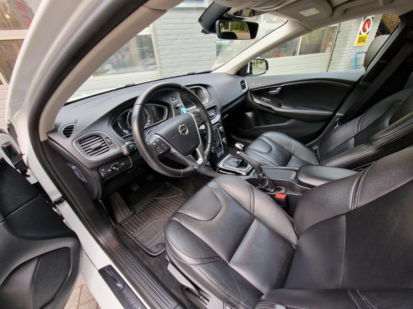 Hoofdafbeelding Volvo V40