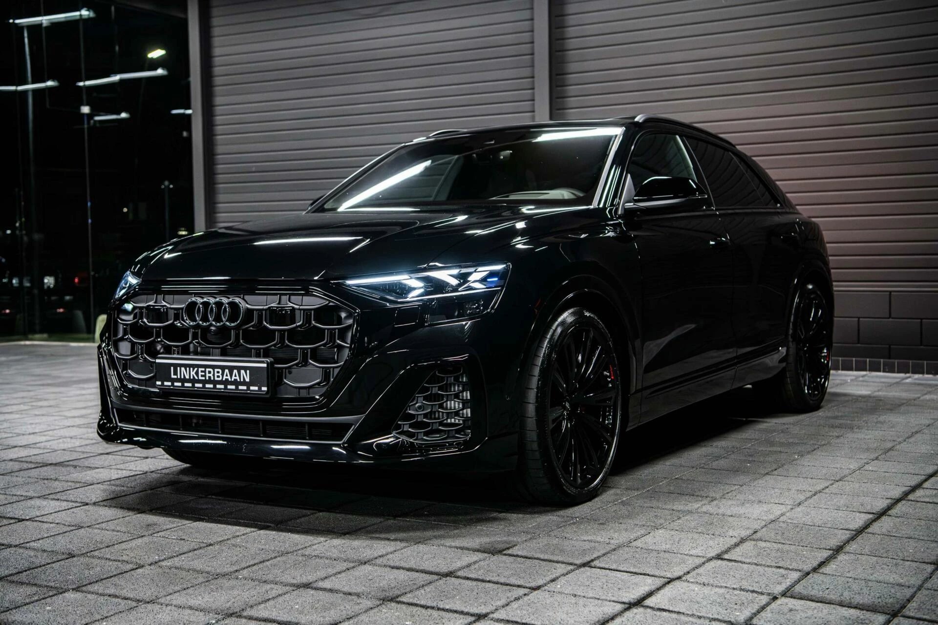 Hoofdafbeelding Audi Q8