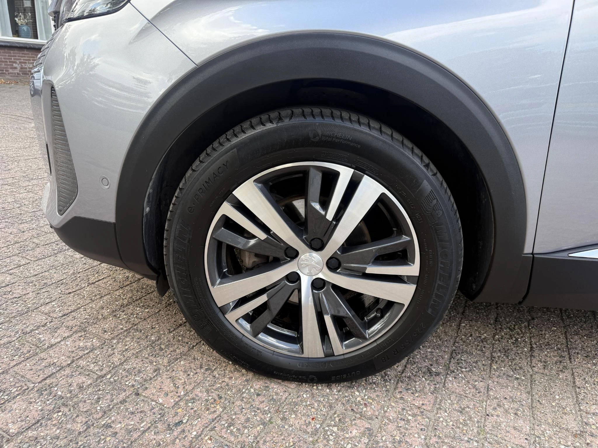 Hoofdafbeelding Peugeot 5008