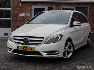 Mercedes B-klasse 180 Sport Ambition|Wegklapbare trekhaak|Stoelverwarming|Parkeersensoren.