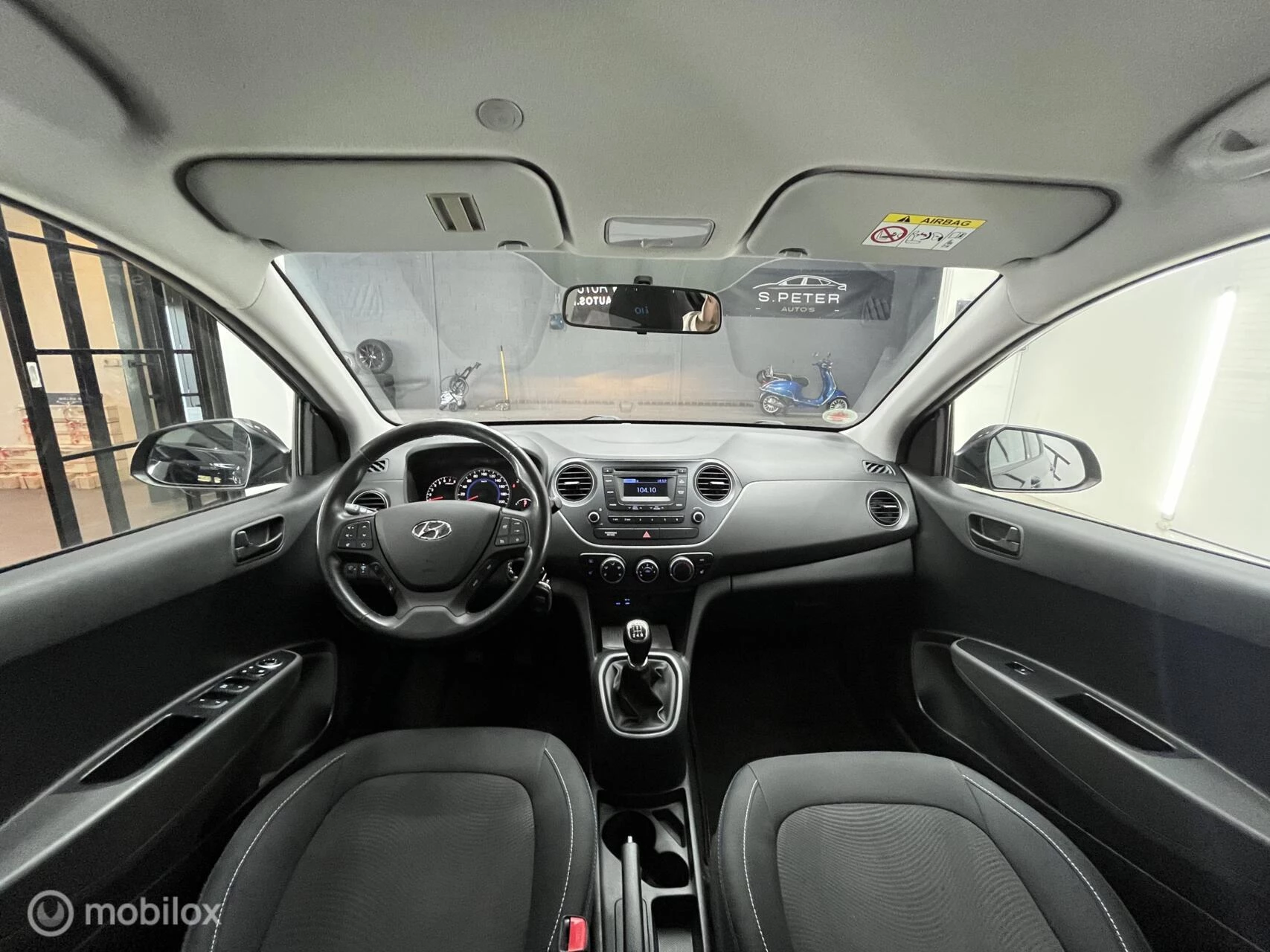 Hoofdafbeelding Hyundai i10