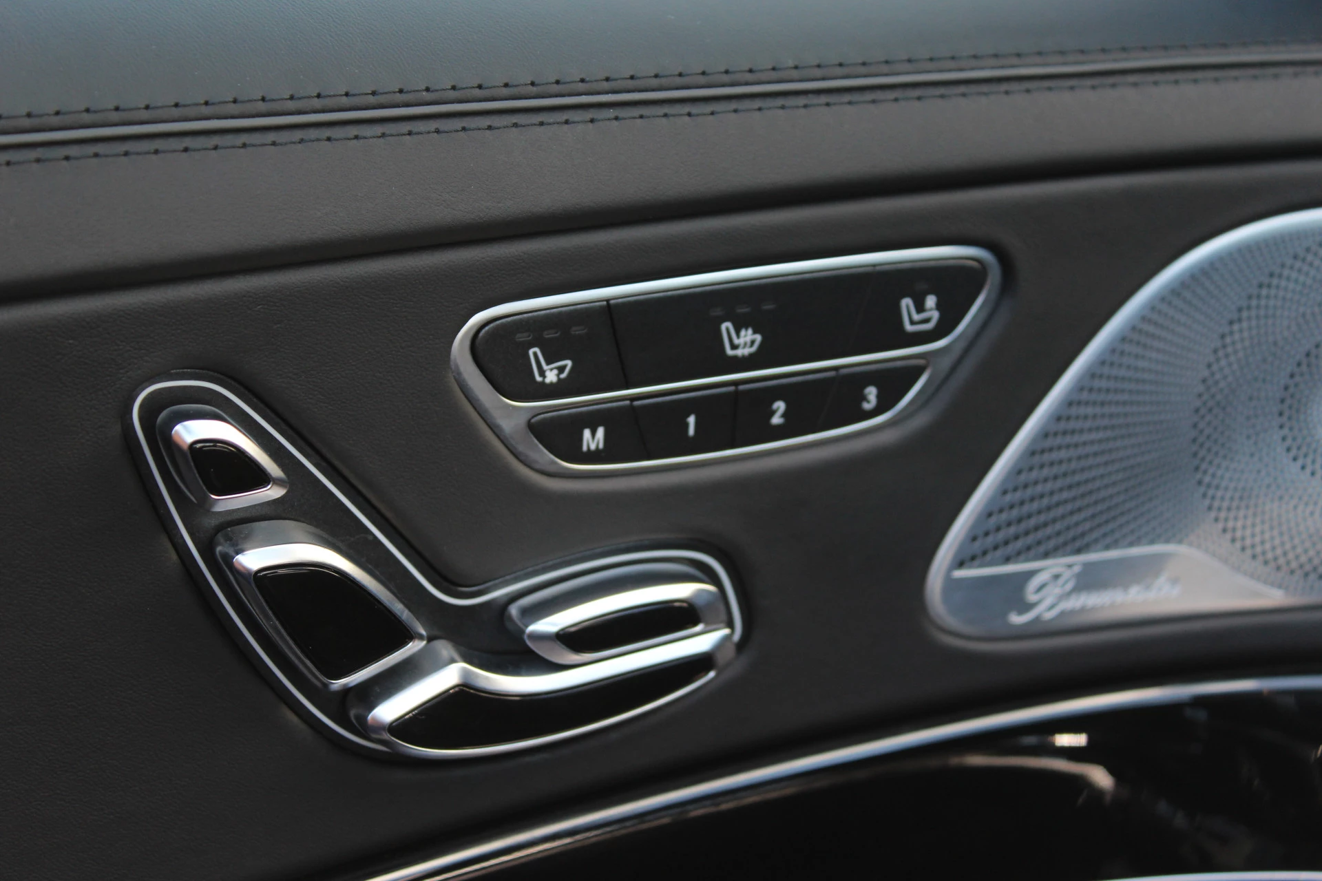 Hoofdafbeelding Mercedes-Benz S-Klasse