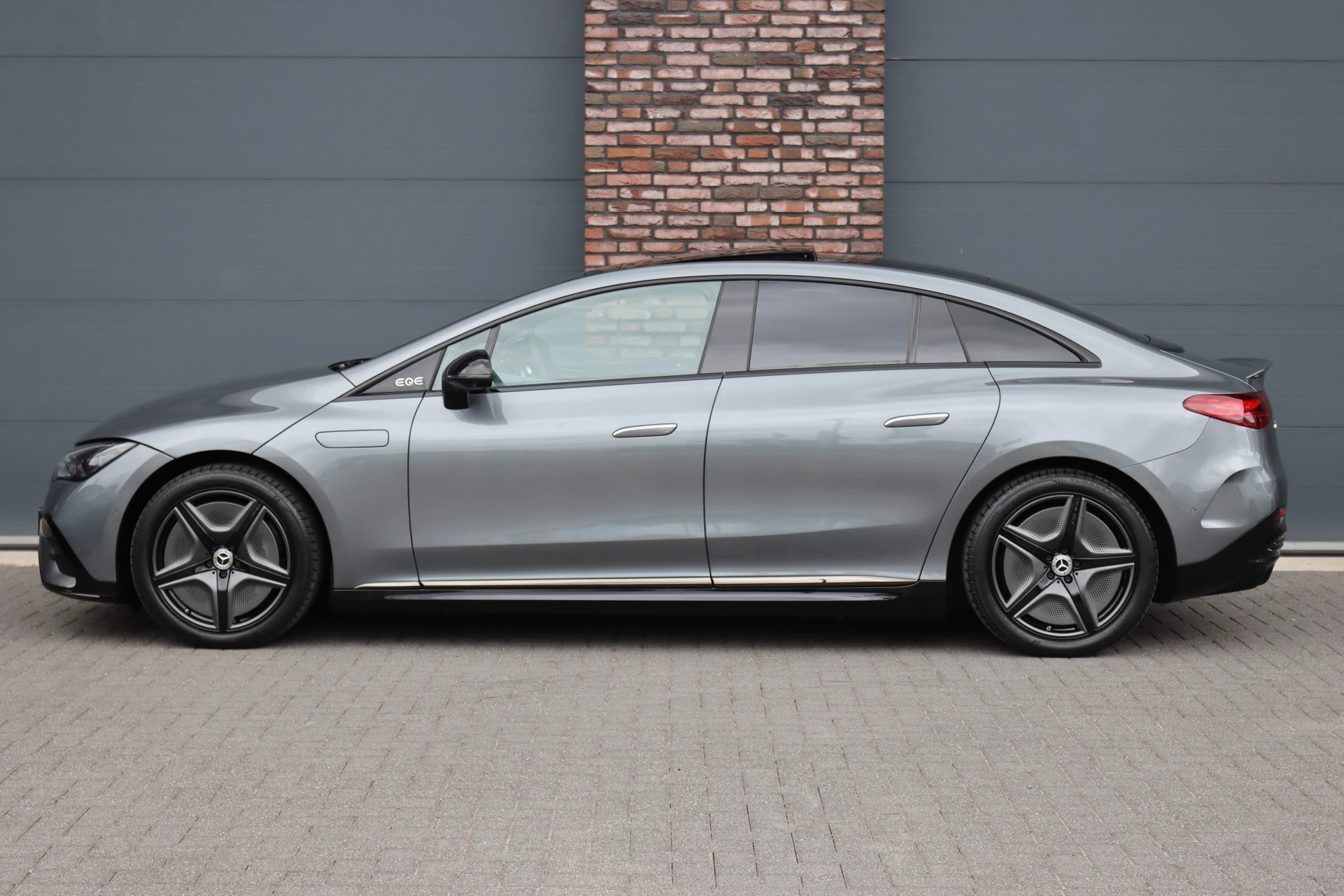Hoofdafbeelding Mercedes-Benz EQE