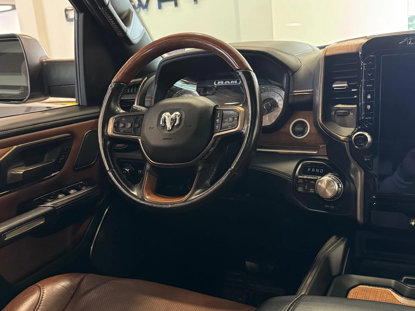 Hoofdafbeelding Dodge Ram Van