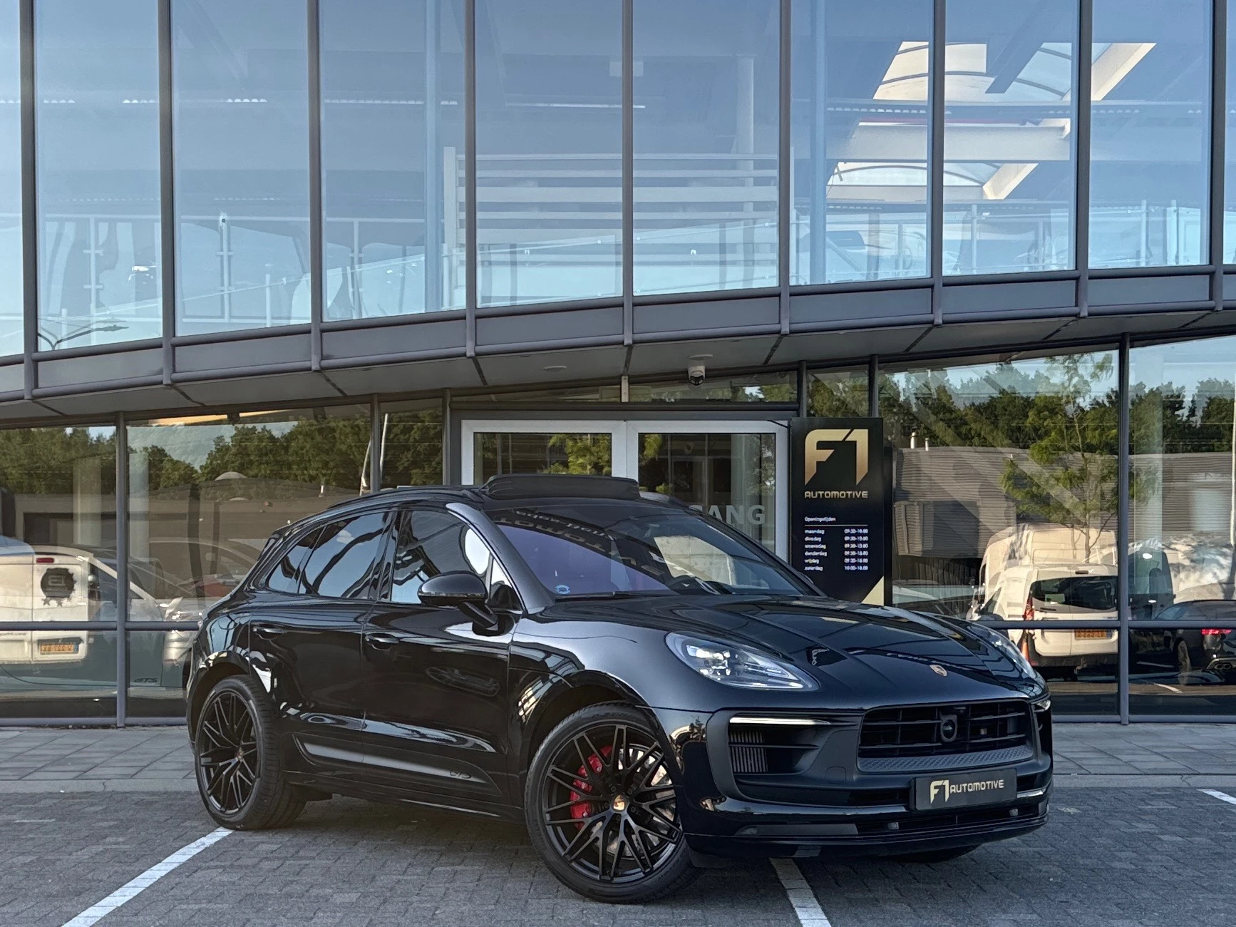 Hoofdafbeelding Porsche Macan