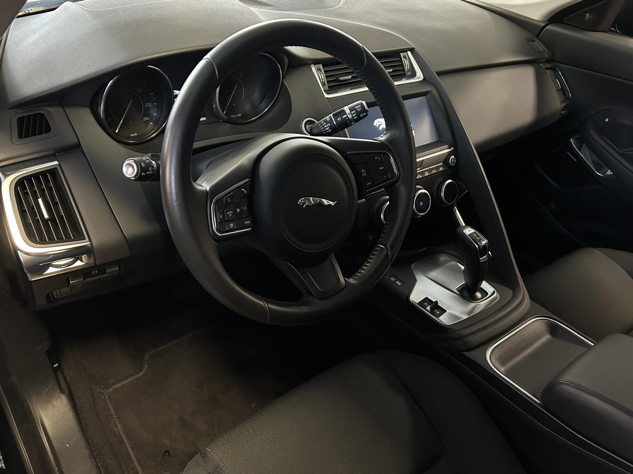 Hoofdafbeelding Jaguar E-PACE